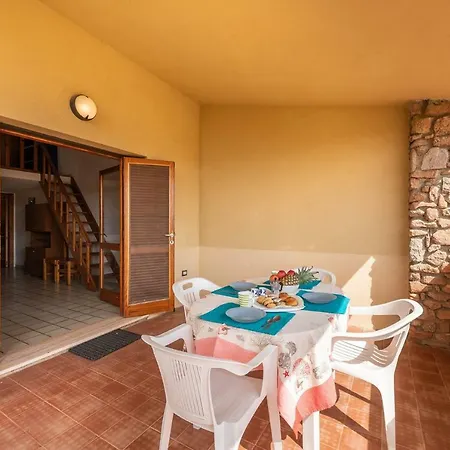 Nyaraló House And Apt. In Pittulongu 23061 Olbia
